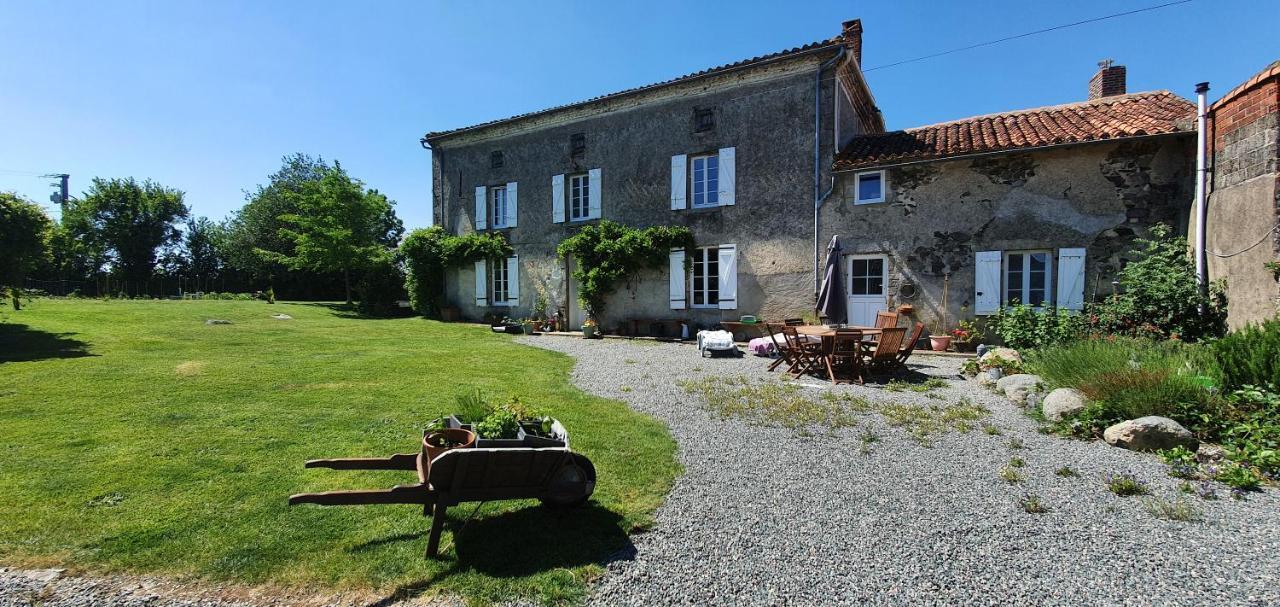 Wisteria House Bed & Breakfast Chanteloup  Exterior foto