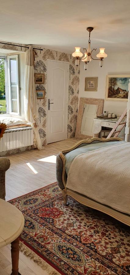Wisteria House Bed & Breakfast Chanteloup  Exterior foto
