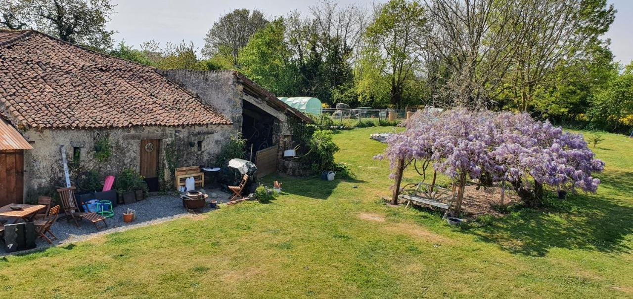 Wisteria House Bed & Breakfast Chanteloup  Exterior foto
